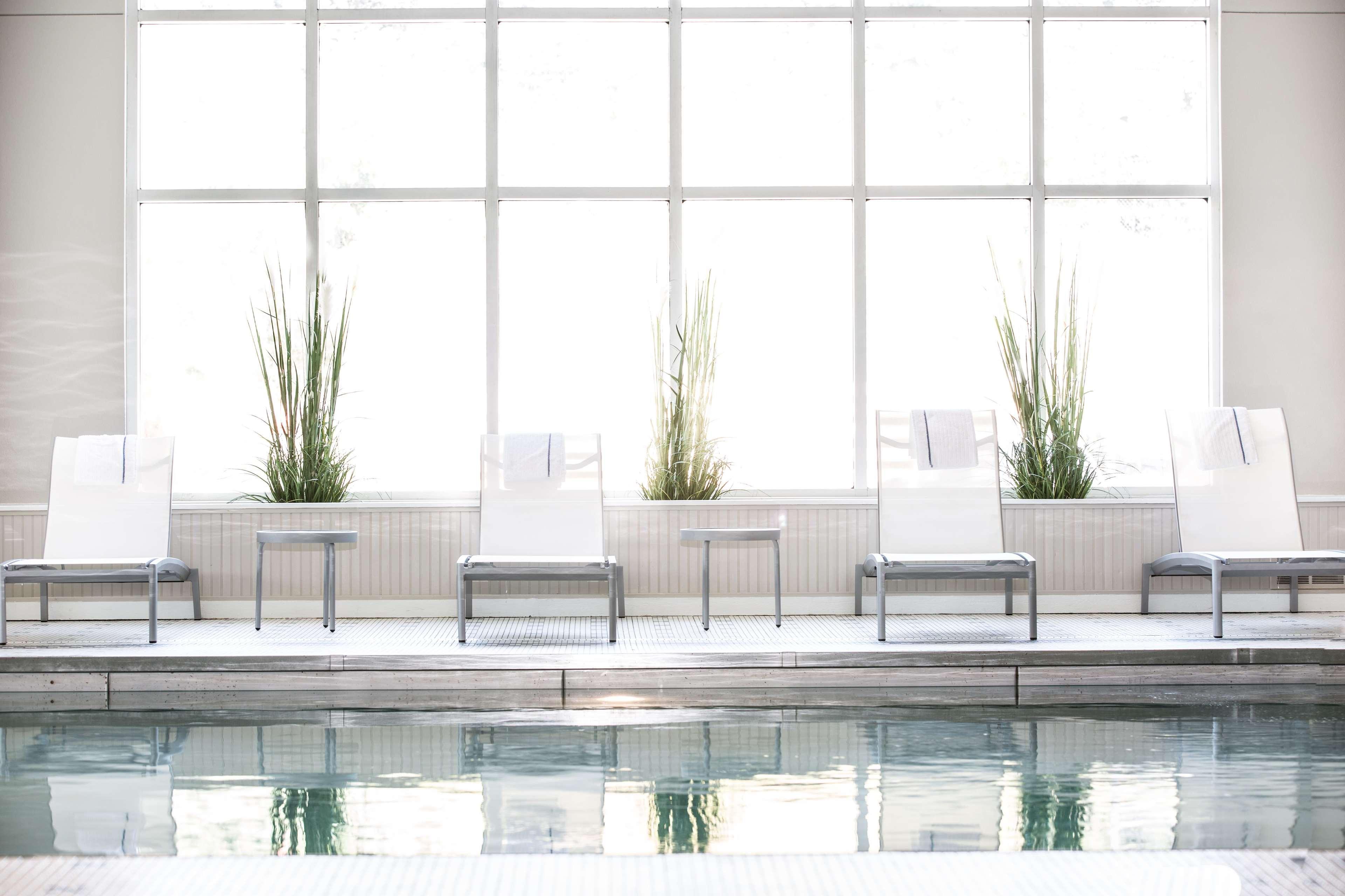 Hotel Renovo Des Moines Urbandale,Tapestry Collection Hilton Exterior foto